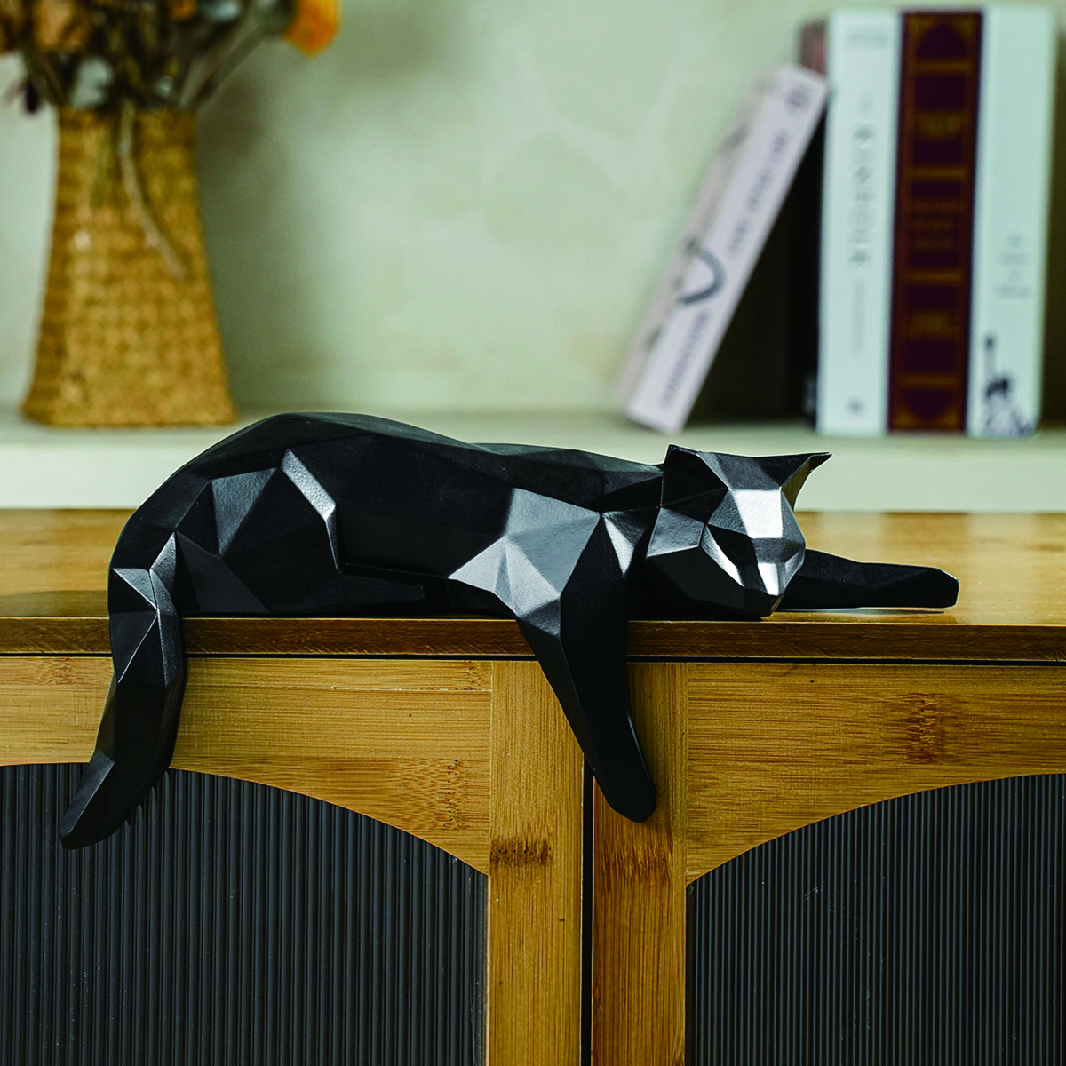 White Black Cat Statue - Geome – обзор и цена Desk Setup Black