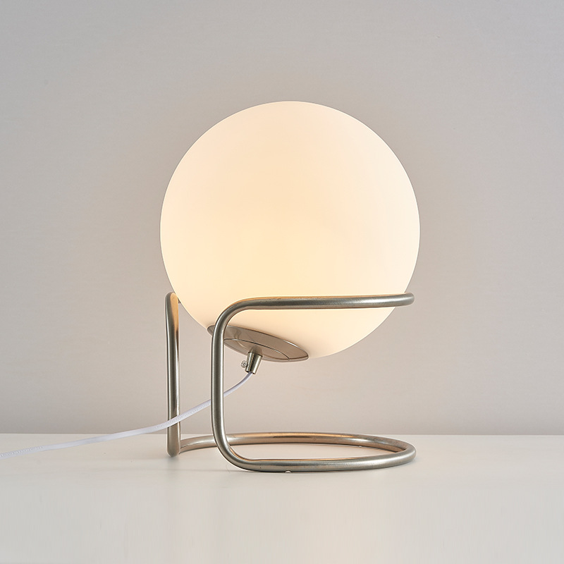 Minimalism Bauhaus White Glass – обзор и цена Desk Setup White
