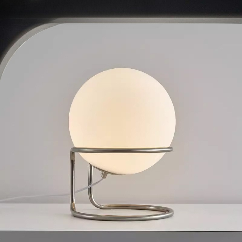 Minimalism Bauhaus White Glass – обзор и цена Desk Setup White